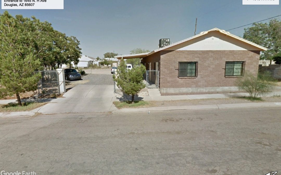 Commercial building available in Douglas, AZ $160,000